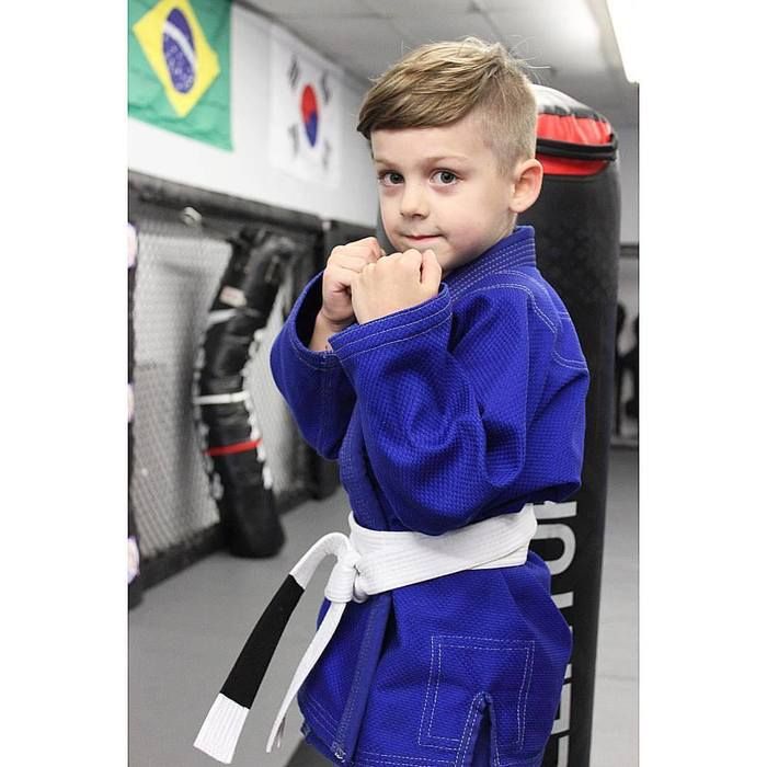 <center>Learn to Defend Yourself Like a True Fighter<center>