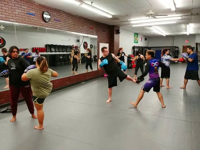 <center>Kick and Punch With This Multi-Faceted Workout<center>